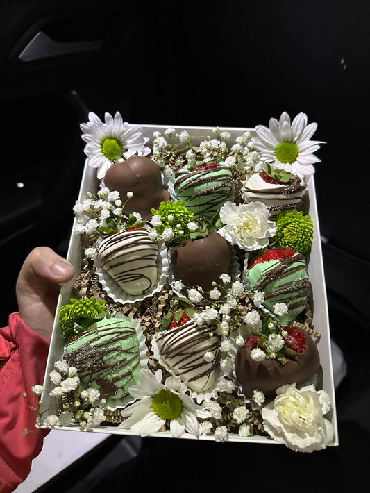 Elegant Chocolate-Covered Strawberry Box